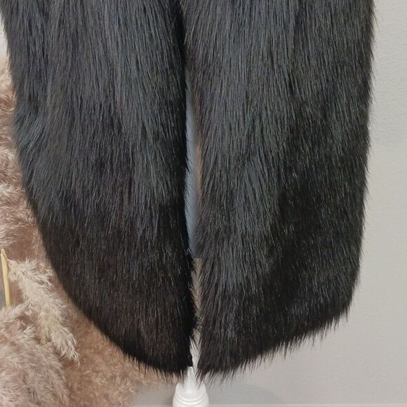 Calvin Klin boho chic black faux fur and knit vest sz medium - Picture 6 of 12